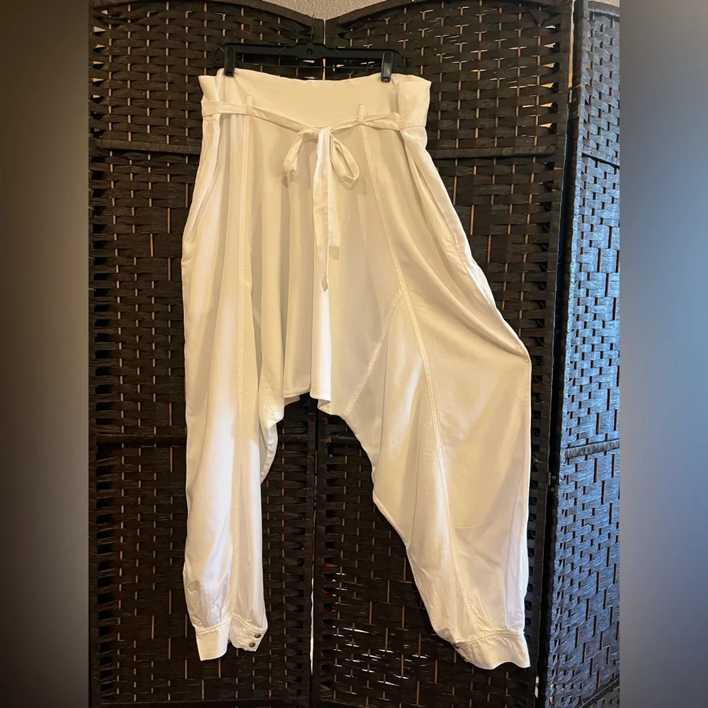 Free People Movement Harem / Buddha Pants. Drop crotch, oversized. White. M-L - Picture 4 of 13